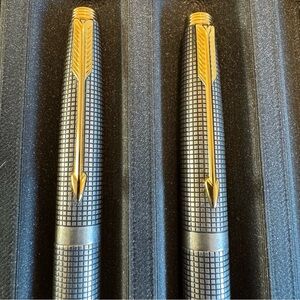 Parker 75 cisele sterling silver fountain pens (F & M)